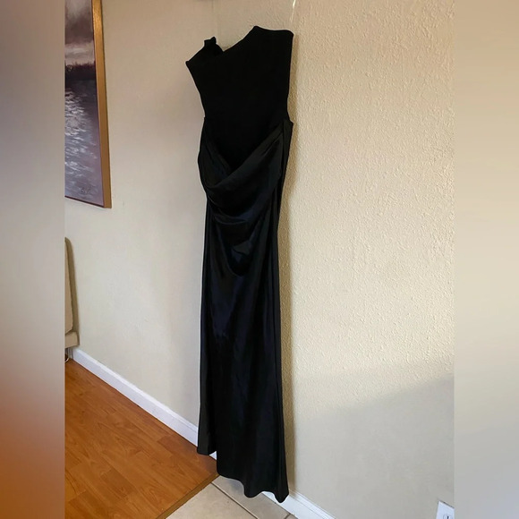 House of CB Black Maxi Dress - Picture 5 of 13